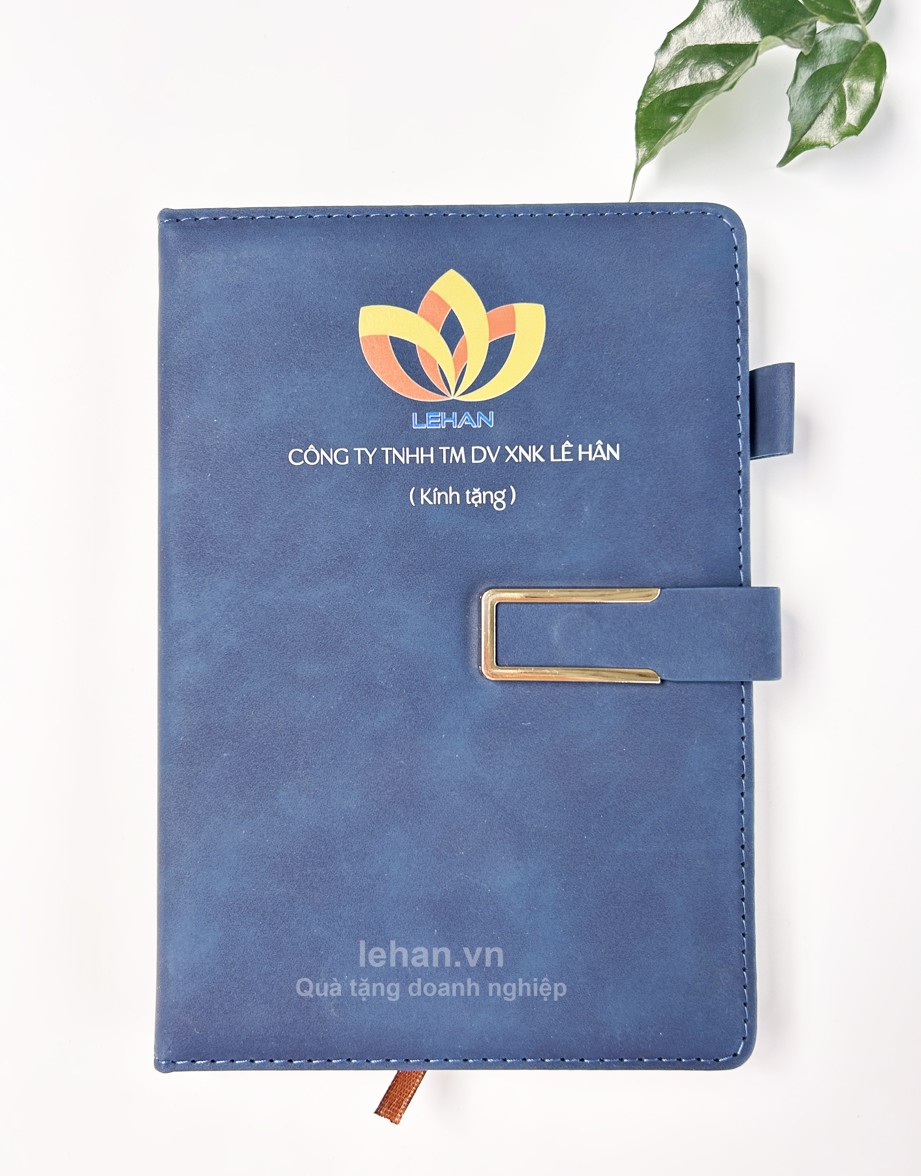Sổ Tay Bìa Còng Gập 2 Kèm Khoá Kim Loại B098 In Logo