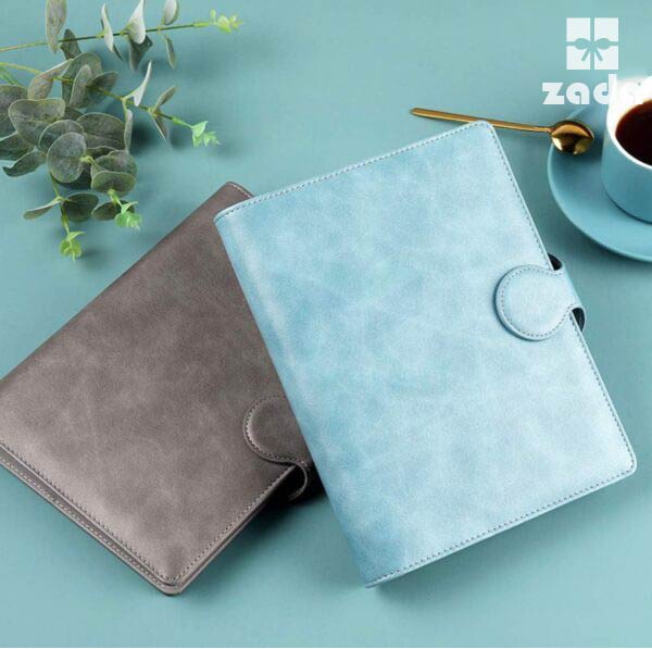 Sổ Tay Bìa Còng Gập 2 B065 Kèm Khoá Nam Châm In Logo Theo Yêu Cầu